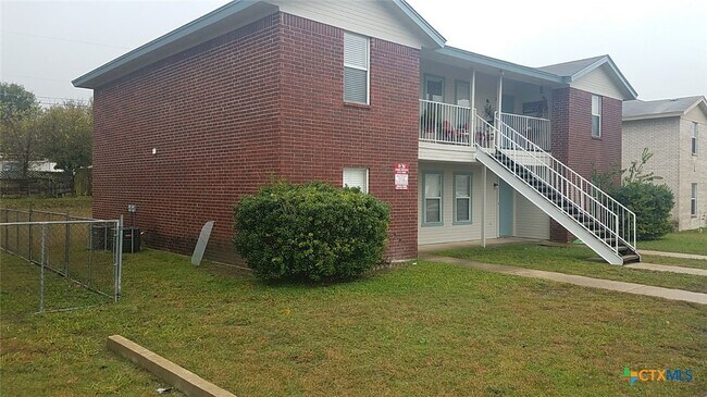 Photo - 1102 Circle M Dr Townhome