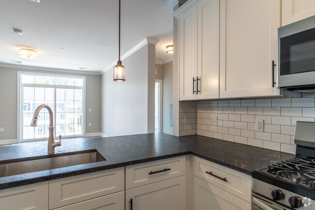 2BR, 2BA - 1,224SF