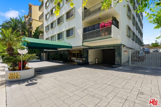Building Photo - 10787 Wilshire Blvd Unit 402