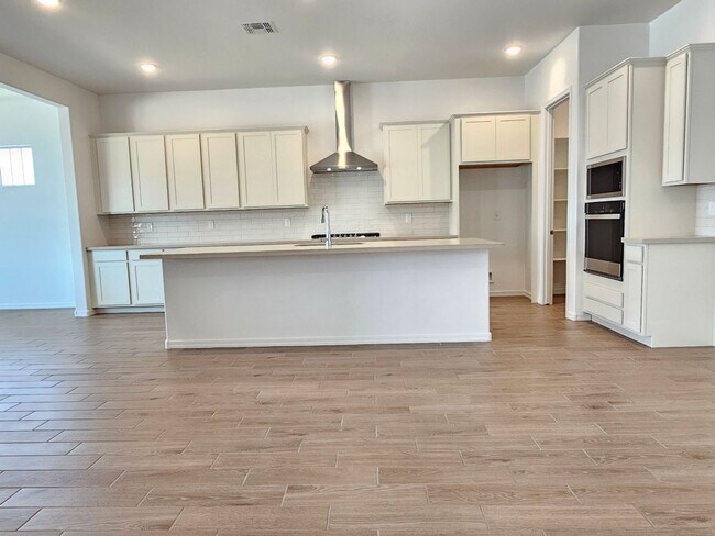 Photo - 22668 E Starflower Dr