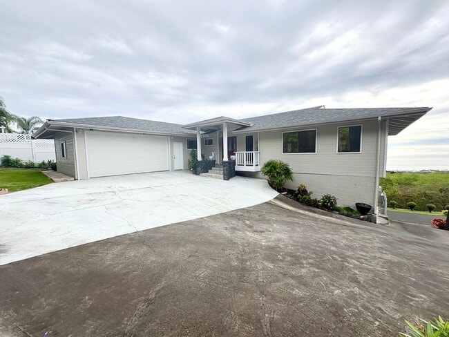 Building Photo - Stunning Ocean View 4/4 Home in Highly Desirable Neighborhood