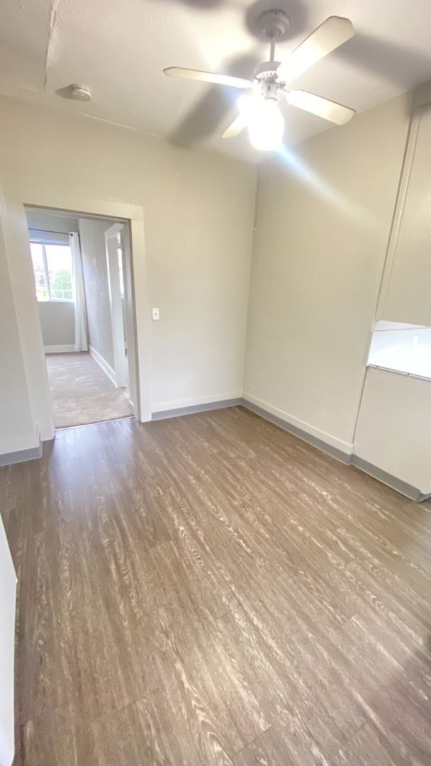 Photo - Neo-Tacoma Unit 3116 1/2