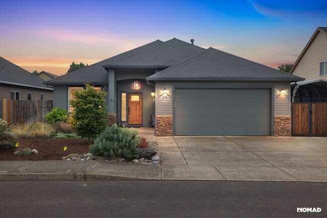 Photo - 1511 N Juniper Pl Casa