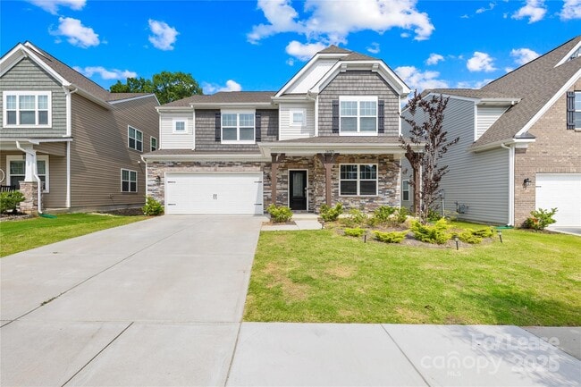Photo - 14925 Nichols Hall Dr Casa