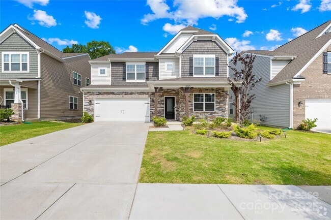 Building Photo - 14925 Nichols Hall Dr Rental
