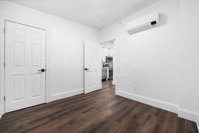 Photo - 2151 Colerain Ave Unit 302