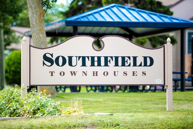 Southfield Townhouses - Southfield Townhouses