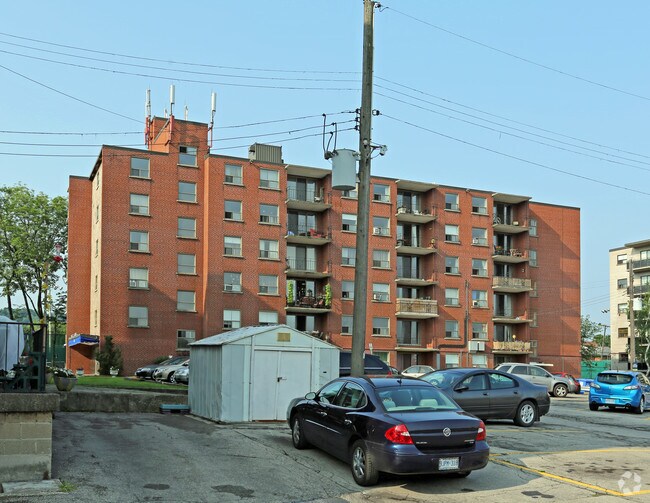 Photo - Granite Towers