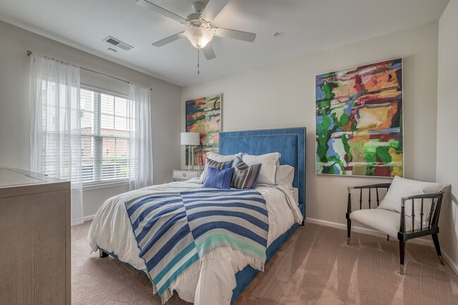 Photo - Reserve at Park West