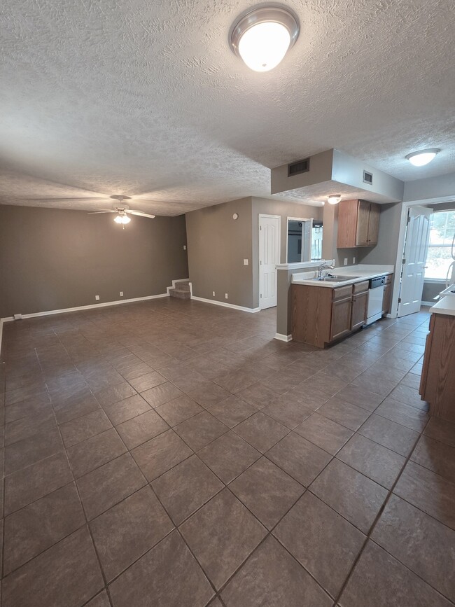 Photo - 261 Indian Park Dr