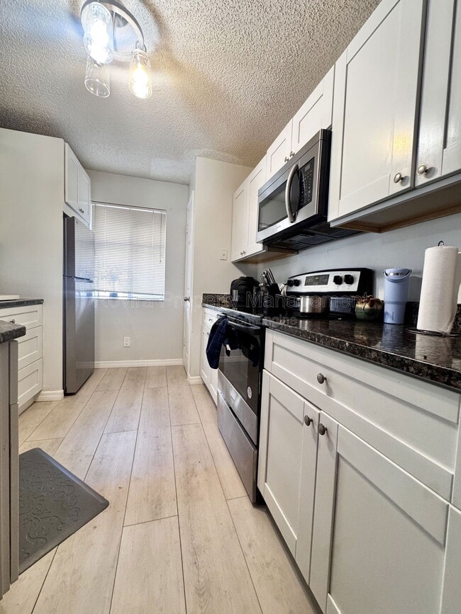 Photo - 930 Northern Dancer Way Unit 204