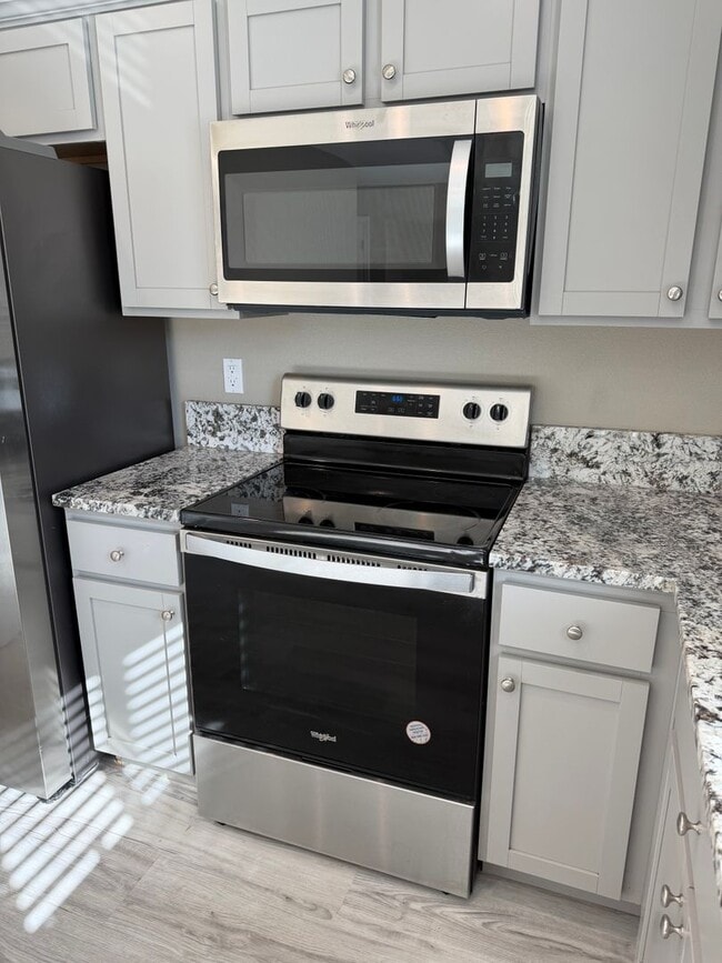 785 Starlite Dr Unidad 785 Starlite Drive #4
