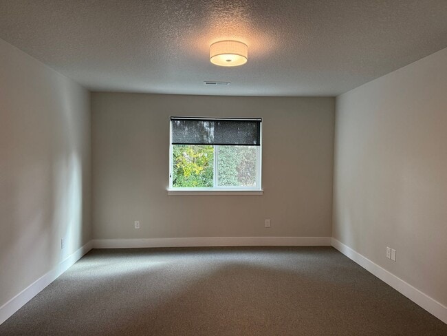 Photo - Beautiful Three Bedroom New Construction Home For Rent