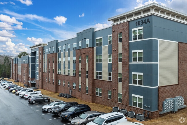 Alternate Building Photo - Reserve at Hollywood