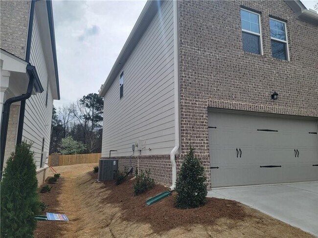 Photo - 4217 Waxwing St