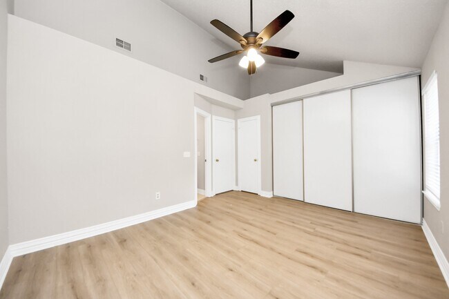 Photo - 2910 Grants Lake Blvd Unit 1205