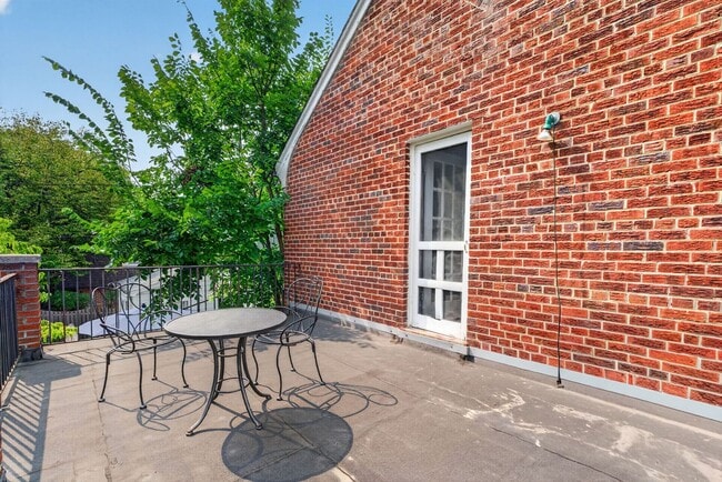 Photo - 4336 45th St NW