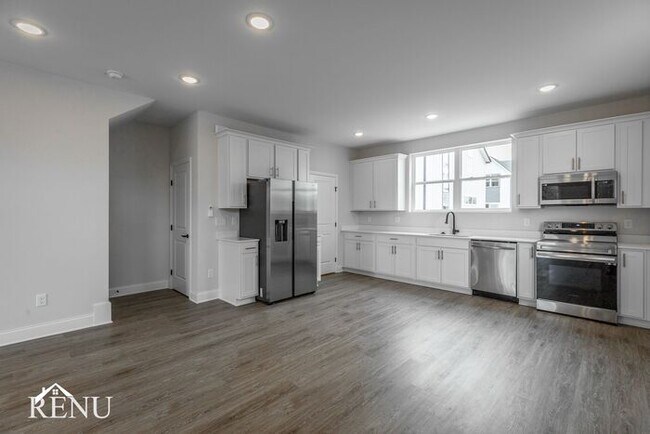 Photo - 5706 Sofias Cir