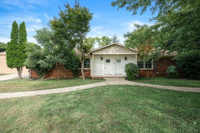 Building Photo - 2178 N Ranch Rd Rental
