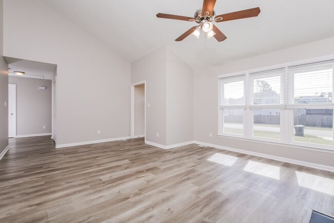 Photo - 4 Olde Charles Towne Ct