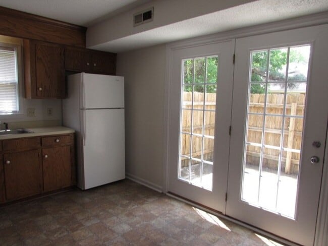 Photo - Updated Townhouse
