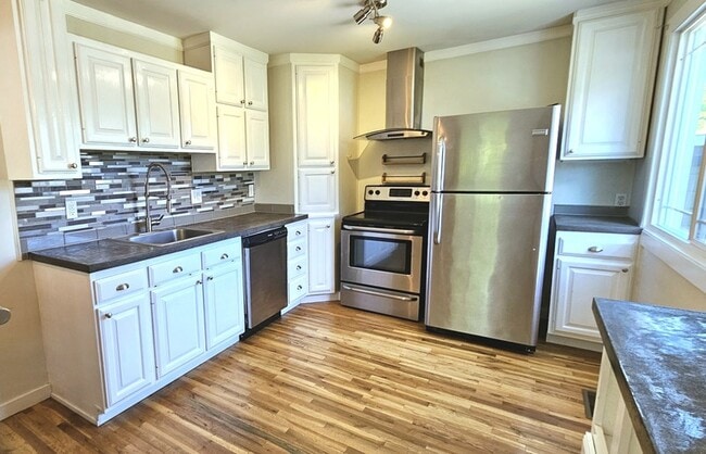 Photo - 323 E Harrison Ave Unit 2