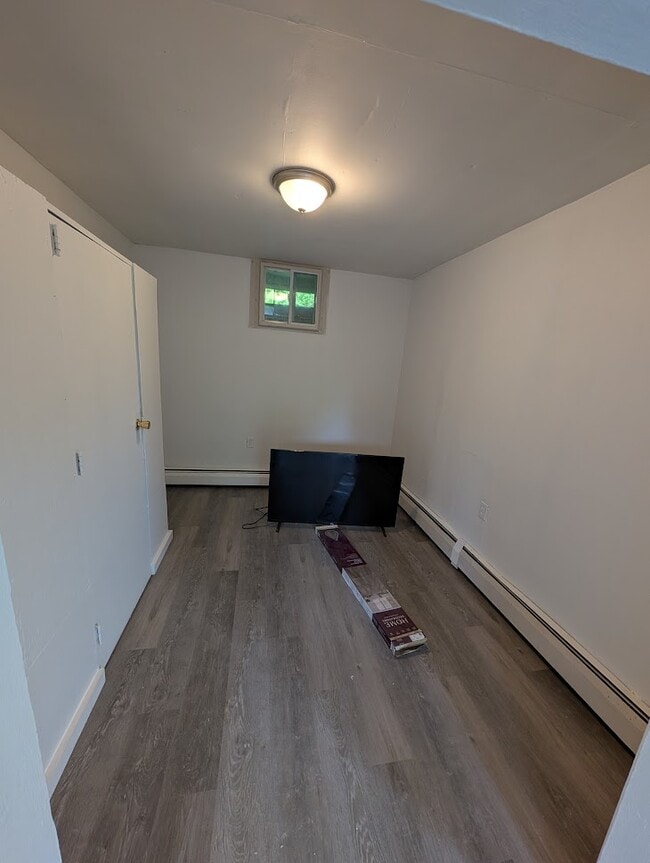 Photo - 286 Walnut St Unit 286 Lower