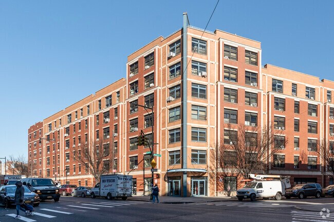 61 Melrose St - Rheingold Heights II Apartments