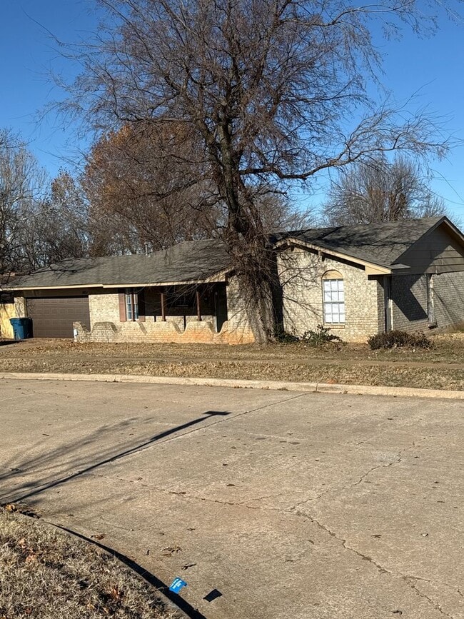 Building Photo - Edmond Home Ready for Occupancy