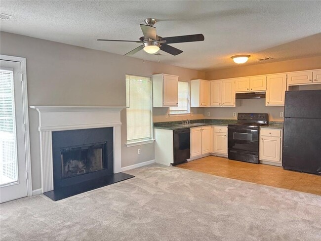 Photo - 4044 Robin Cir