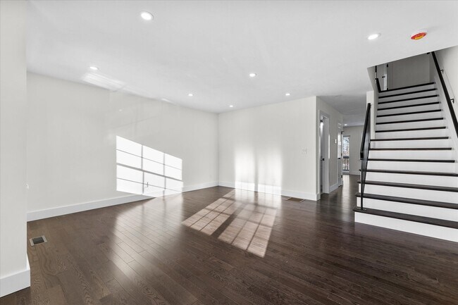 89 Boston Avenue