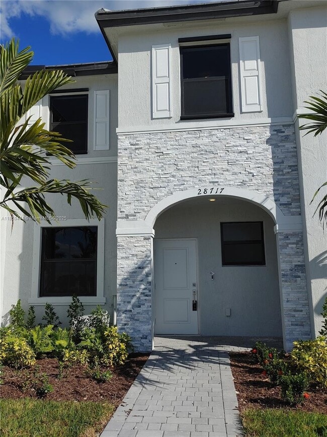 Building Photo - 28717 SW 132nd Pl Rental