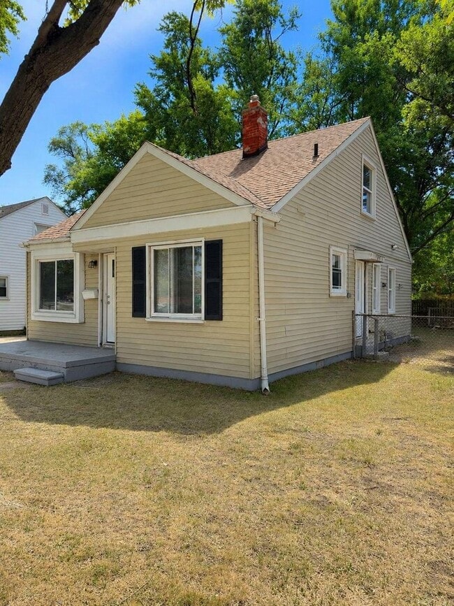 13741 W 10 Mile Rd