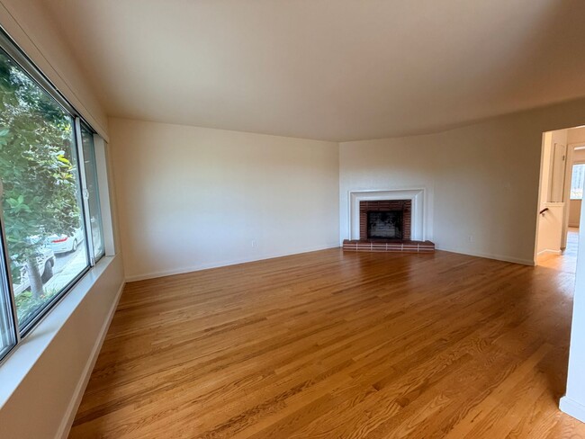 Photo - Charming Single Family House Across from McLaren Park