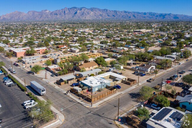 Photo - 2602 N Balboa Ave