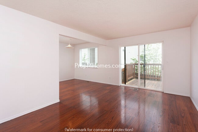 Photo - 2516 SE 103rd Ave