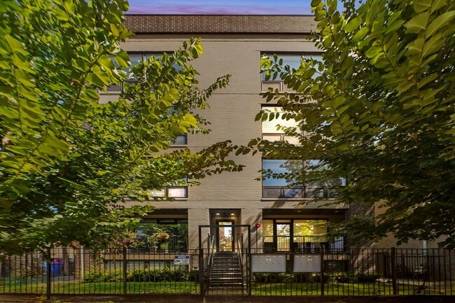Photo - 117 S Bell Ave