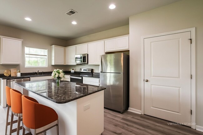 Photo - 88 Enclave Wy