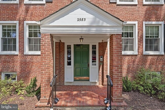 Building Photo - 2983 S Columbus St Unit B1