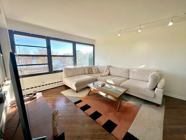 Photo - 3410 N Lake Shore Dr Unidad 3D