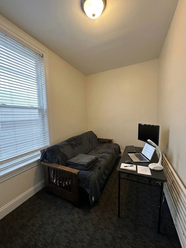 Building Photo - 119 Daly Ave Unit 6