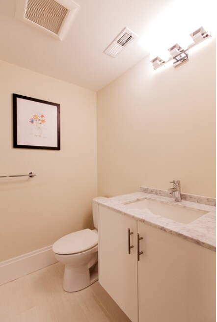 Photo - 18 E Springfield St