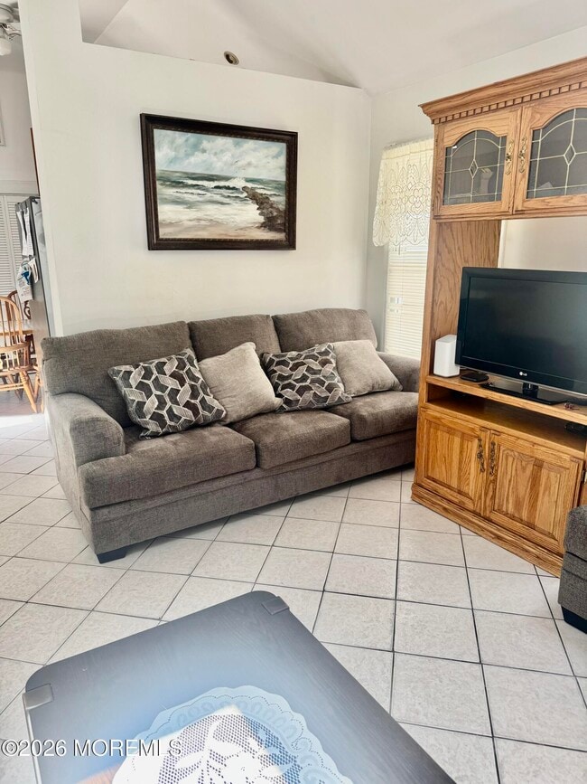 Photo - 17 Danby Pl