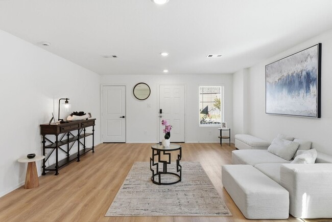 Photo - 22346 Curly Maple Dr