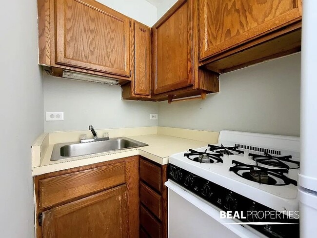 Photo - 511 W Melrose St Unit 414
