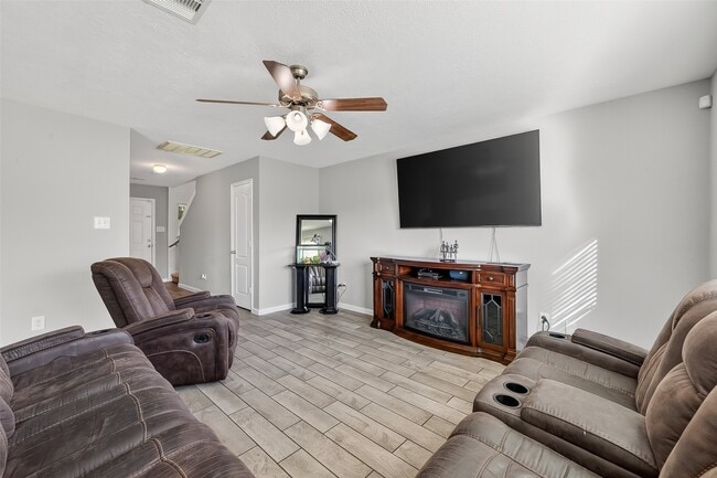 Photo - 2707 Piney Lake Ct