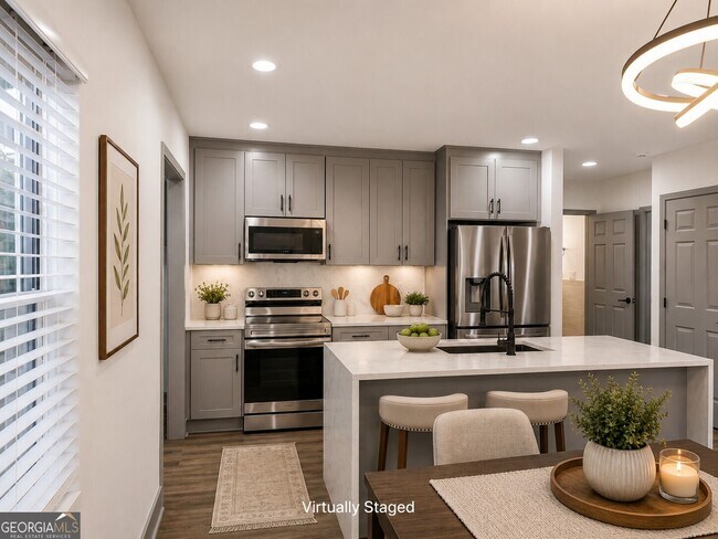 Photo - 3051 Delmar Ln NW