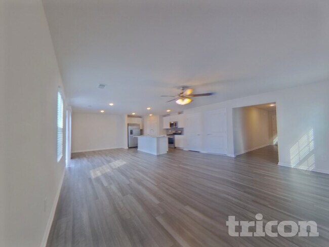 Photo - 3093 Whispering Willows Ct