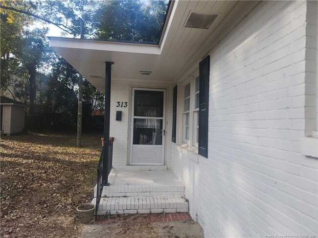 Photo - 313 Oakridge Ave