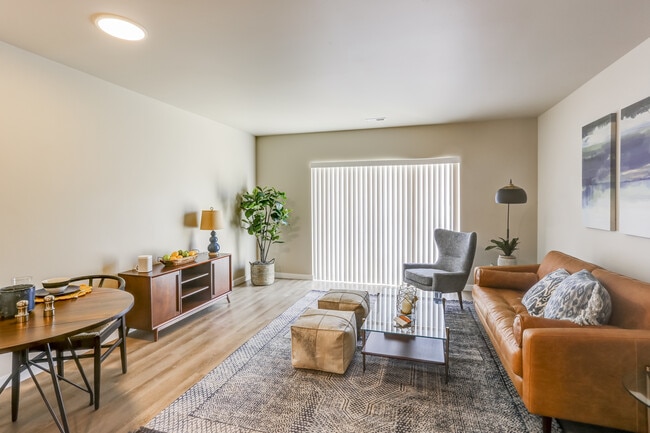 Photo - Addison Springs